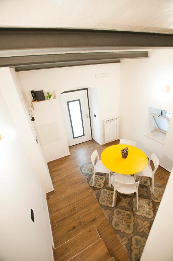 Just Here Apartments - Lascia Fare A Dio Bari Luaran gambar